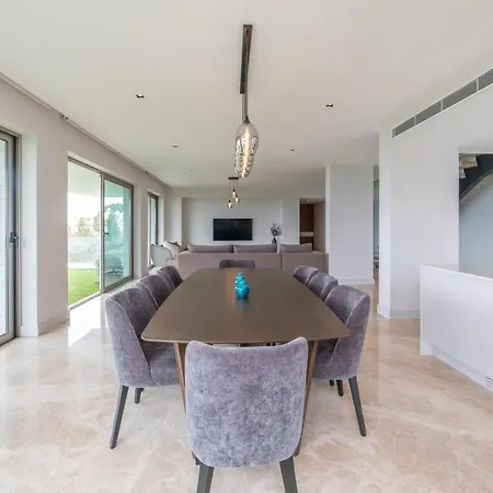 Villa The View